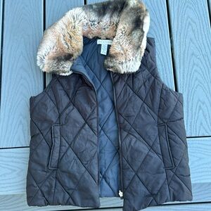 Lord & Taylor vest with faux fur. Size small